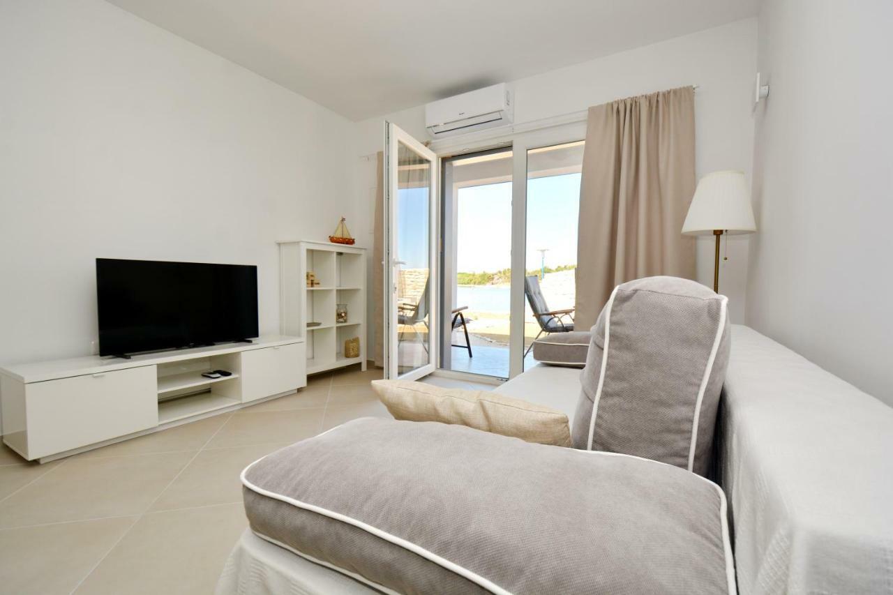 Apartments Piazza Nin Kültér fotó